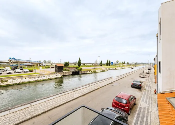 Guestready - A Lovely Escape In Aveiro אבאירו